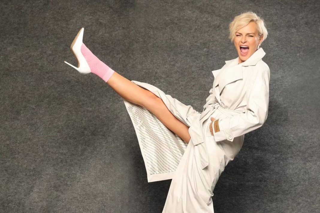 Έλενα Χριστοπούλου: Ατάκες-φωτιά για το «TV Queen» και τους αρνητικούς ανθρώπους