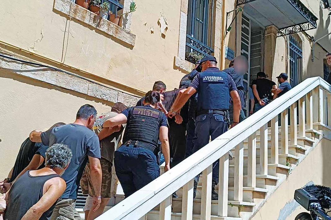 Εγκληματικές ομάδες με μέλη τεσσάρων οικογενειών στην Κρήτη!