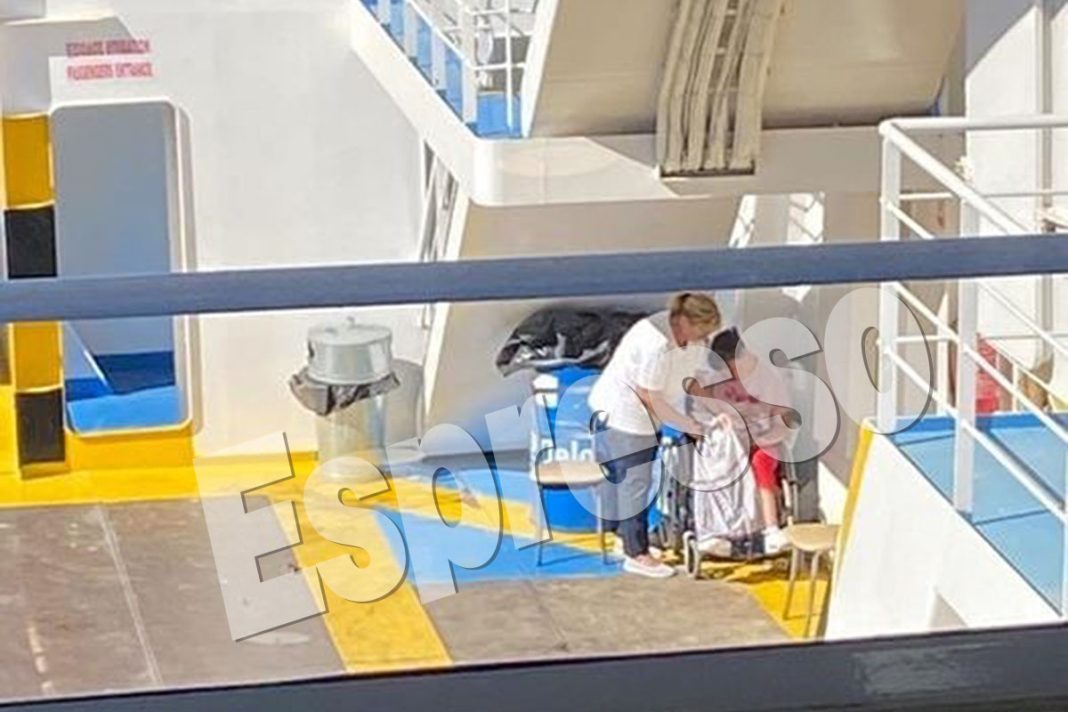 Γαλέρα για ΑμεΑ - Εικόνες ντροπής σε πλοίο της γραμμής Κεραμωτή - Θάσος