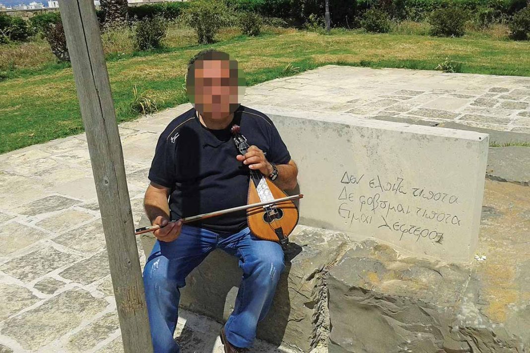 Συνεχίζει  τη... λύρα του ο Ρεράκης  για τον βιασμό του 11χρονου