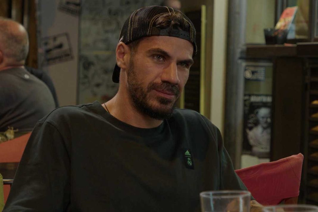 Το «Akis’ Food Tour» πάει... Netflix!