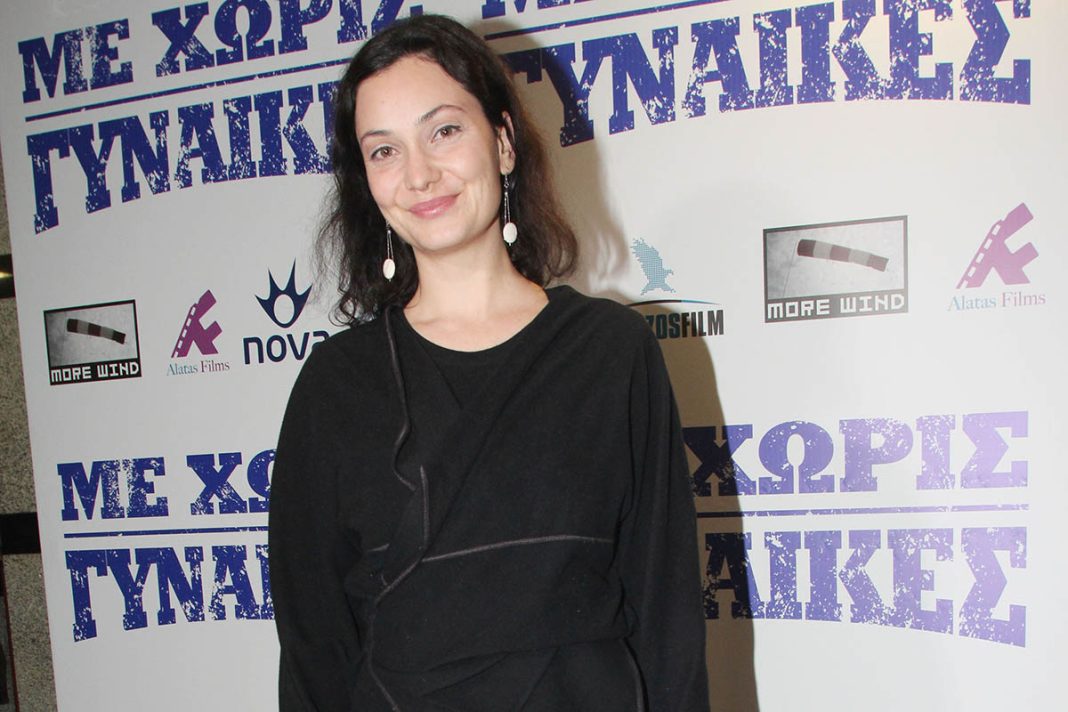 Θρήνος για τη μητέρα της Στεφανί Καπετανίδη