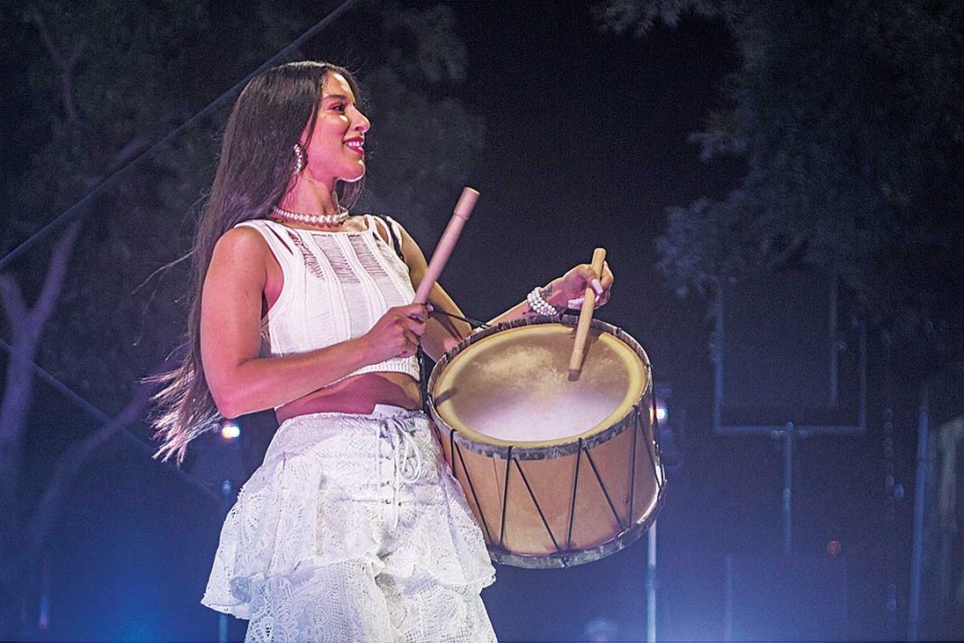 Μαρίνα Σάττι: Το «Zari» μπήκε στο παγκόσμιο Top 50 του Spotify