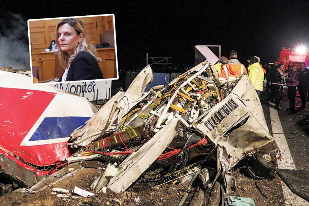 Τέμπη: Δίωξη του εισαγγελέα στην πρόεδρο της ΡΑΣ και σε υπαλλήλους της Πυροσβεστικής