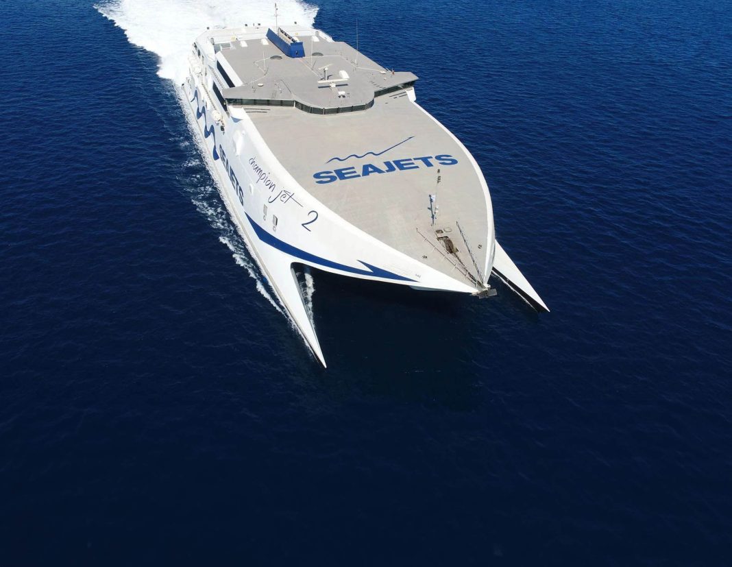 CHAMPION JET 2: Κι εσύ Jet με τη SEAJETS... σε Σέριφο, Σίφνο και Μήλο!