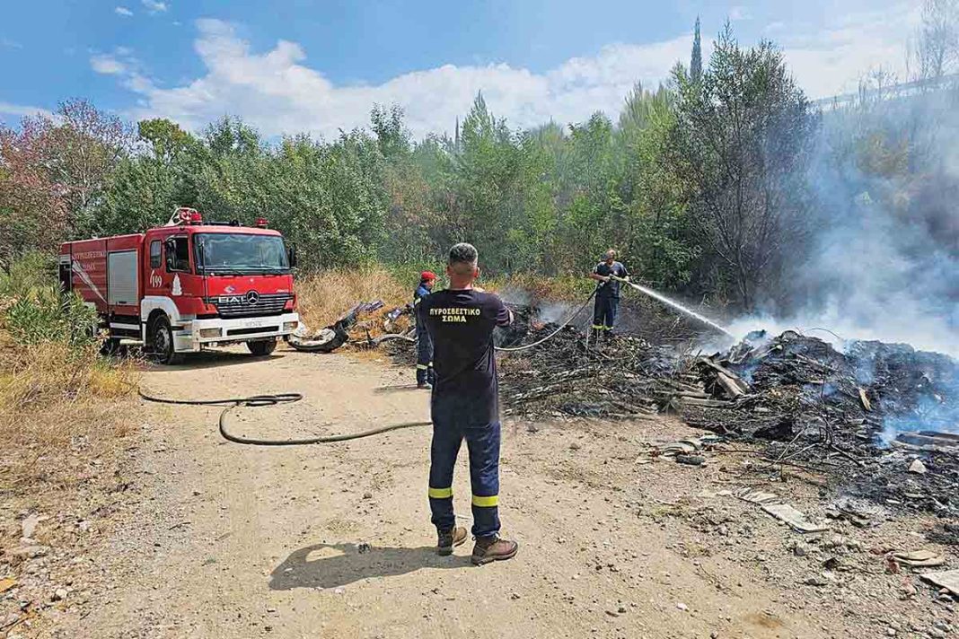 Και δεύτερη πυρκαγιά σε 48 ώρες εκδηλώθηκε στον Ολυμπο, στην περιοχή Καρυάς!