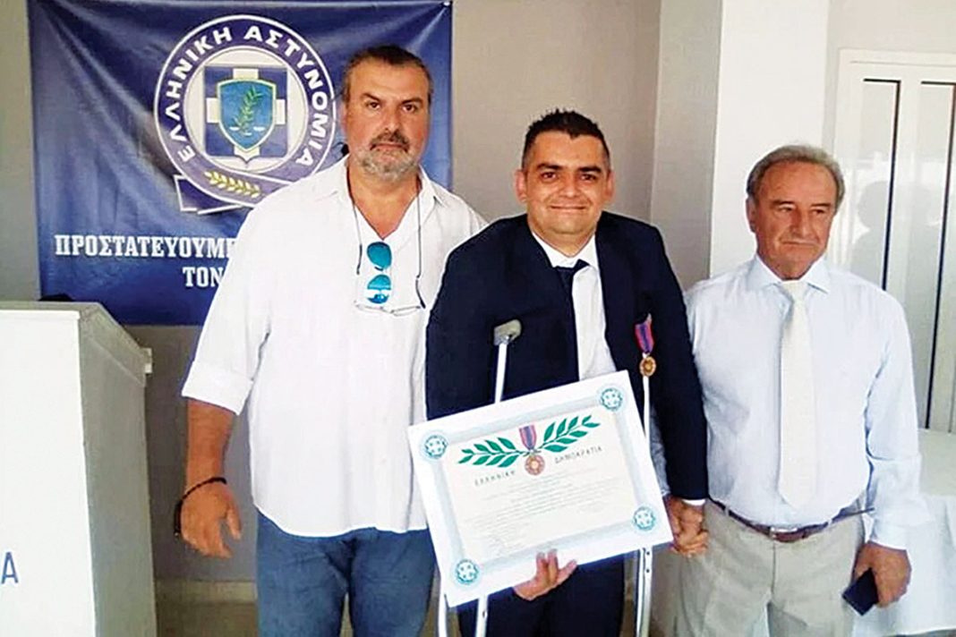 «Ηρωας» σε σπείρα με τροχαία «μαϊμού»