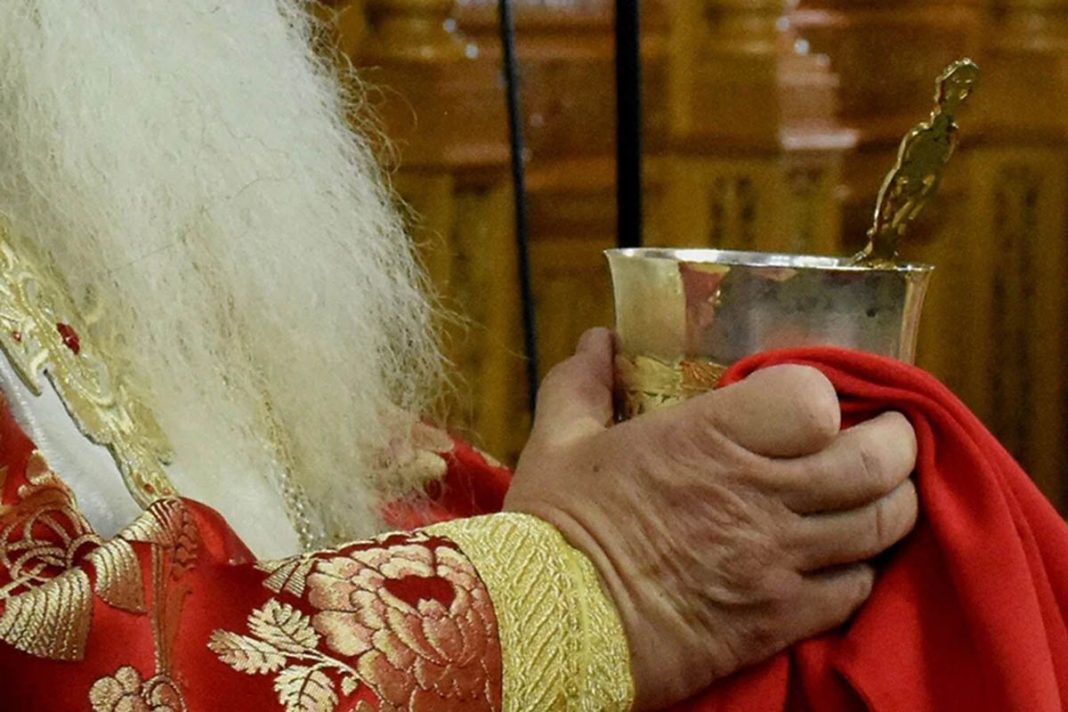 Νέες αποκαλύψεις για τον παπά τύραννο στην Κρήτη που κακοποιούσε για χρόνια την παπαδιά