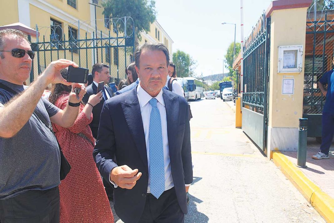 Η Πολυζωγοπούλου έχει ζητήσει την αποφυλάκιση του Λύτρα για να μη χάσει επαφή με την κόρη τους