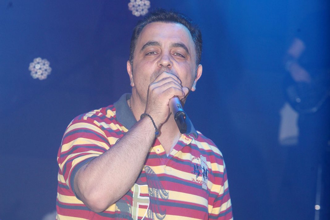 Χάρης Ακριτίδης: «Είμαι του “πατρίς, θρησκεία, οικογένεια”»
