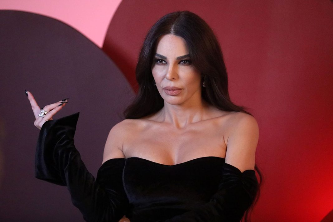 Αποστόμωσε τους haters της η Κελεκίδου!