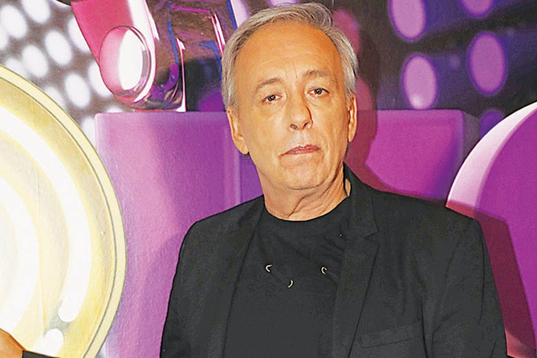 Tέλος ο Μικρούτσικος από την εκπομπή του Τσουρού