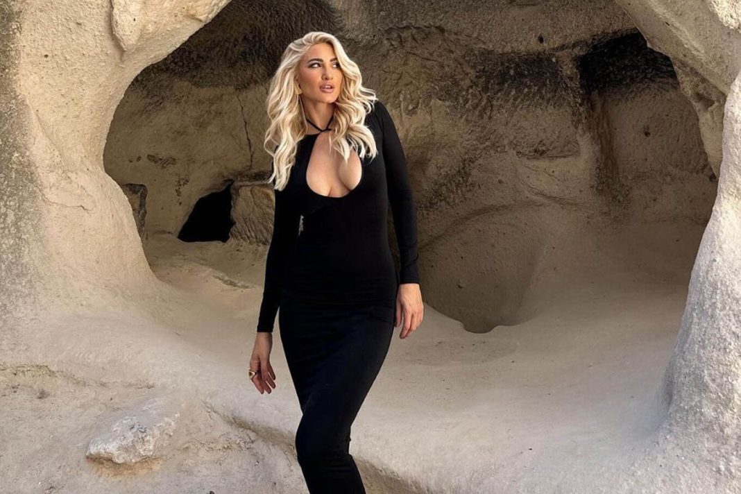 Στόλισμα από χρήστες των social media στην Τούνη για το ποστάρισμα τουρκικής σημαίας