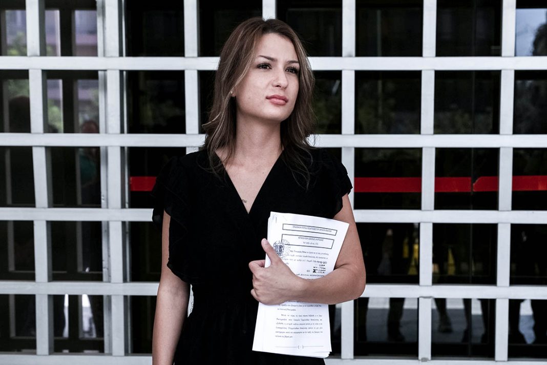 Στο σκαμνί για αρπαγή ο «βασιλιάς της ζάχαρης» και η Γεωργία Μπίκα της σουίτας 402 και του δήθεν βιασμού