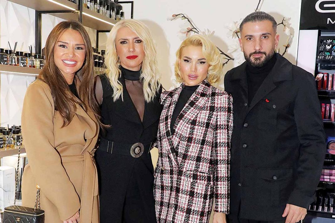 Πλήθος από celebrities στη γιορτή για τα δέκα χρόνια της εταιρίας της Τριανταφυλλοπούλου
