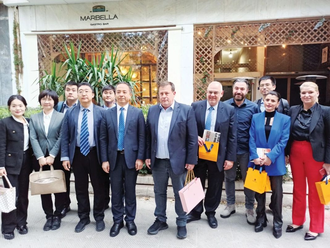 Η «δημοκρατία» στην υπηρεσία της πολυφωνικής ενημέρωσης!