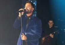 Γενέθλια για τον Ηλία Βρεττό – Η εντυπωσιακή τούρτα και η αποκάλυψη της ηλικίας του