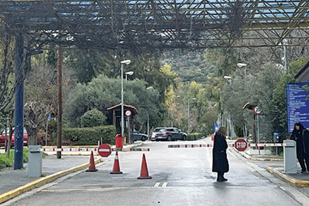 Έγκλημα στο Δαφνί: Ασθενής με ήδη έναν φόνο στην πλάτη του έσφαξε με γυαλί 44χρονη τρόφιμο!