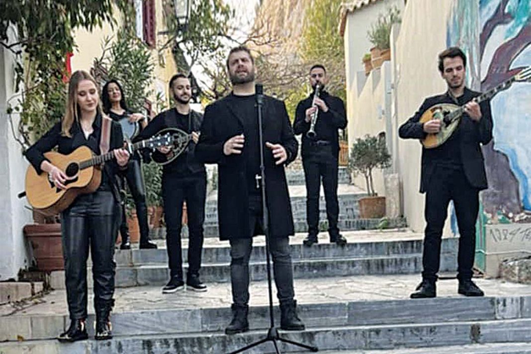 Τσιφτετέλια στη σκιά της Ακρόπολης