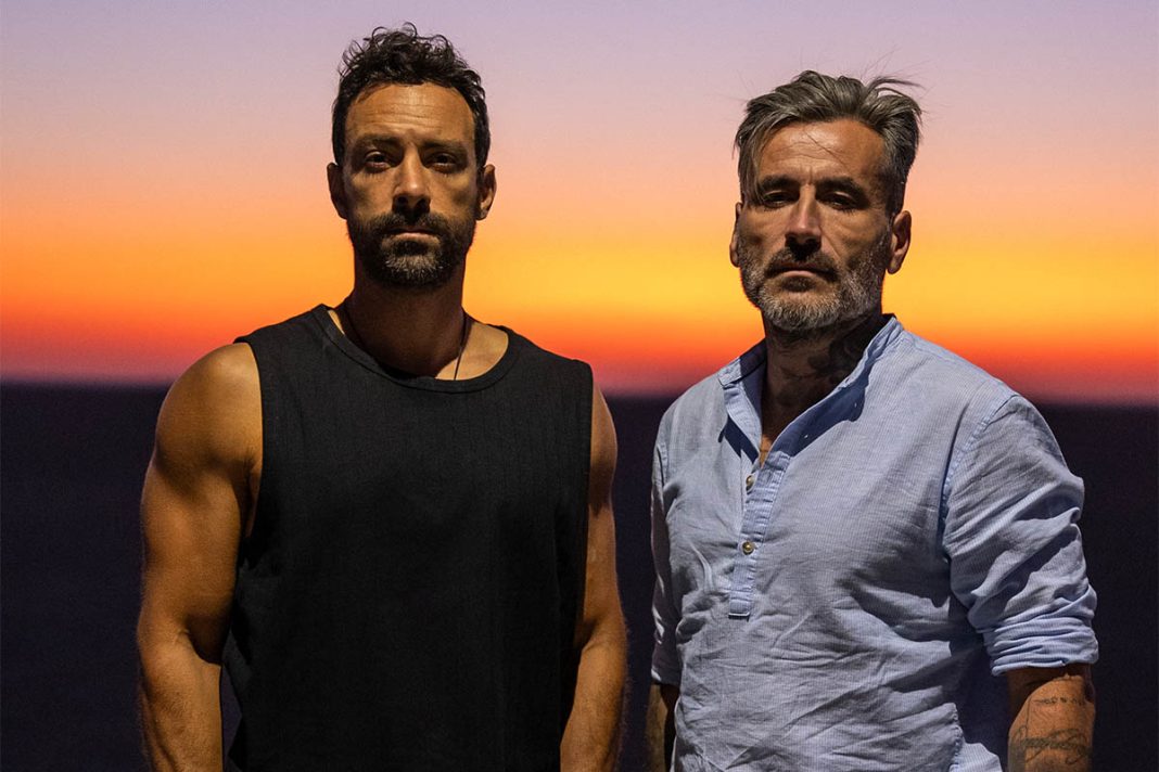 «The Reunion»: Ο Σάκης Τανιμανίδης και ο Γιώργος Μαυρίδης μάς ξεναγούν στην Μποτσουάνα