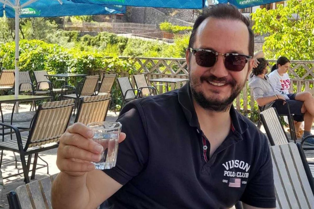 Τι έδειξε η έρευνα των εκπαιδευμένων σκύλων της ομάδας Anubis για τον Βασίλη Καλογήρου
