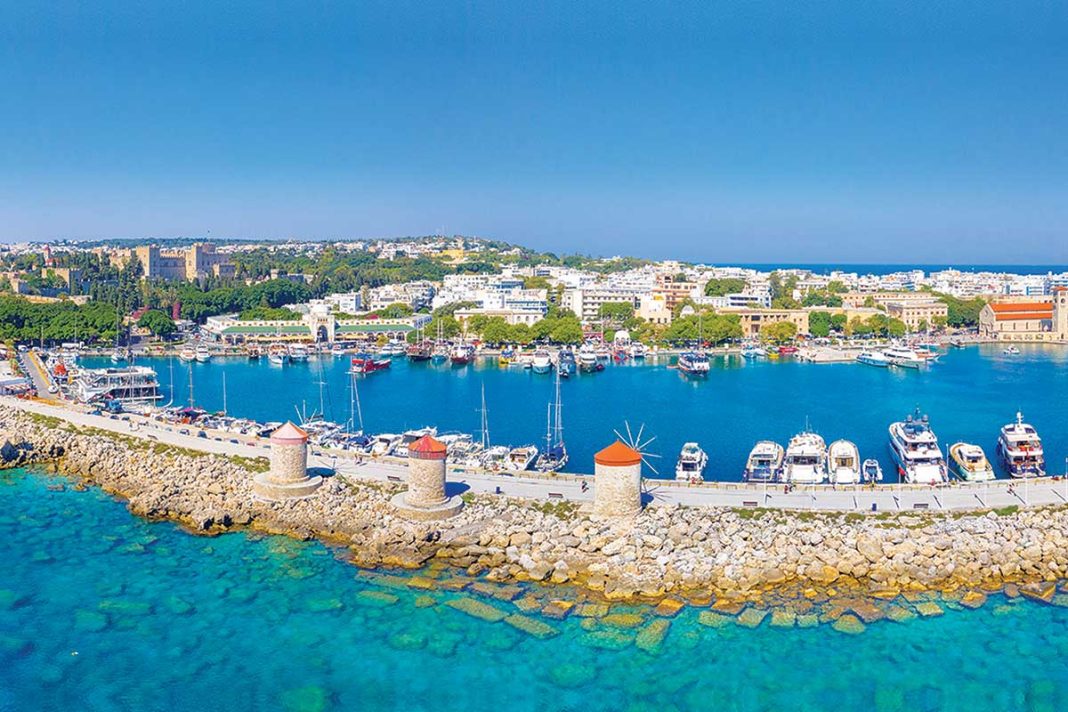 Νέα στοιχεία για το κύκλωμα στη Ρόδο: Η «λαίδη» της βρόμικης πολεοδομίας