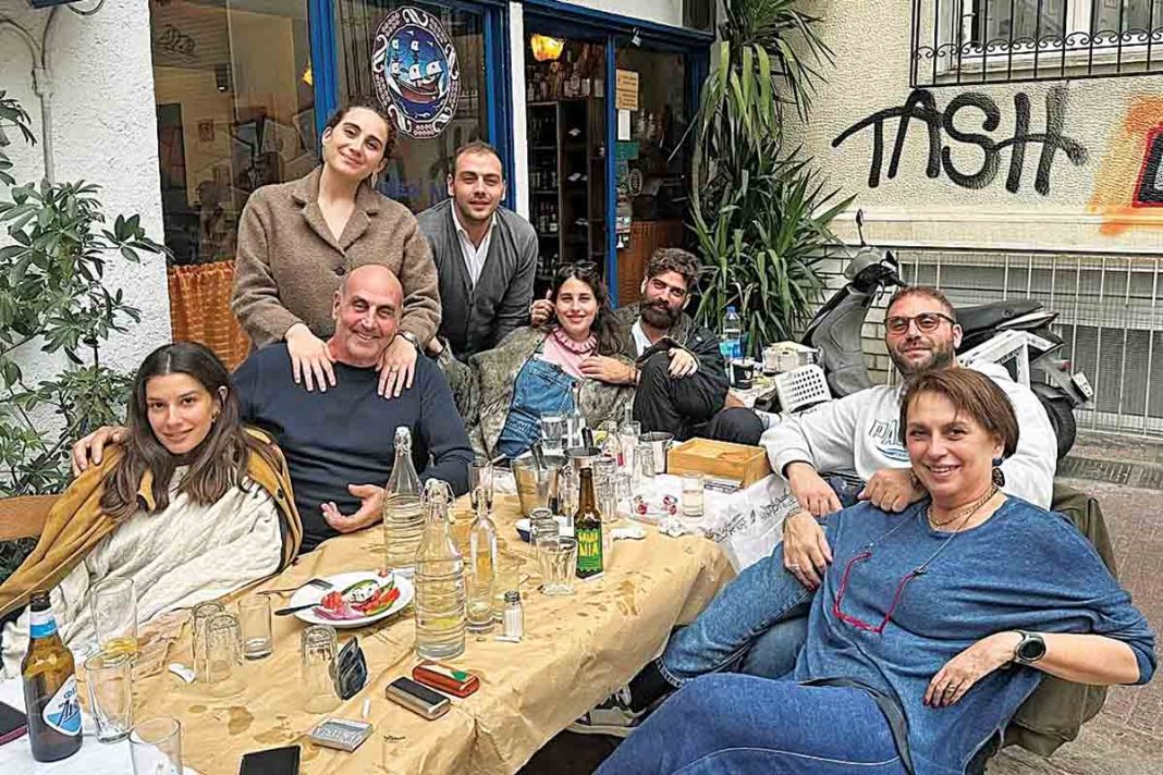 Ερωτας, μπακαλιάρος & μωράκι για Παυλίνα Βουλγαράκη