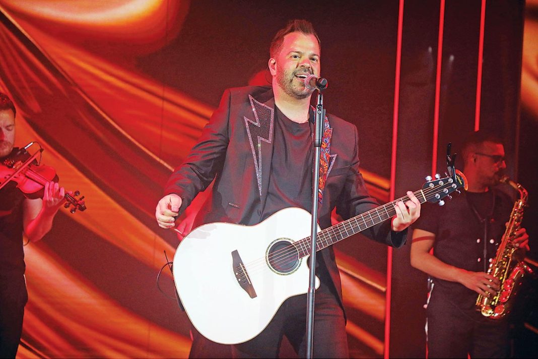 Ακόμα ένα δυνατό unplugged με την υπογραφή «Νίκος Απέργης»