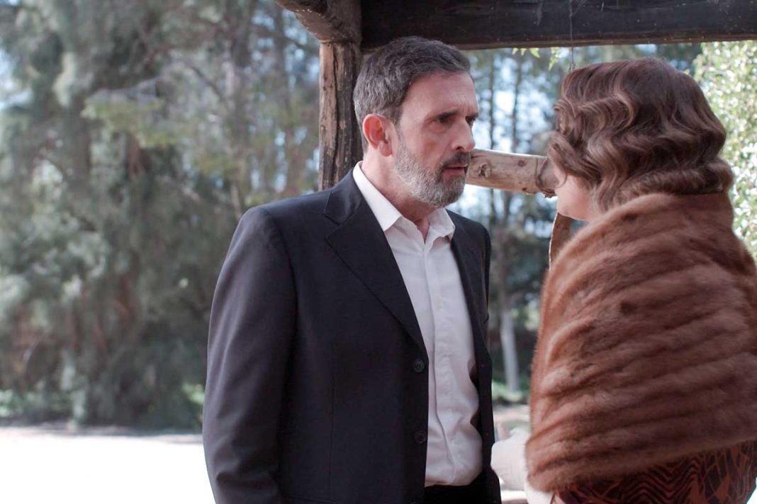 «Grand Hotel»: Ρήγας και Εριέττα αλληλοκατηγορούνται για τον φόνο της μητέρας του