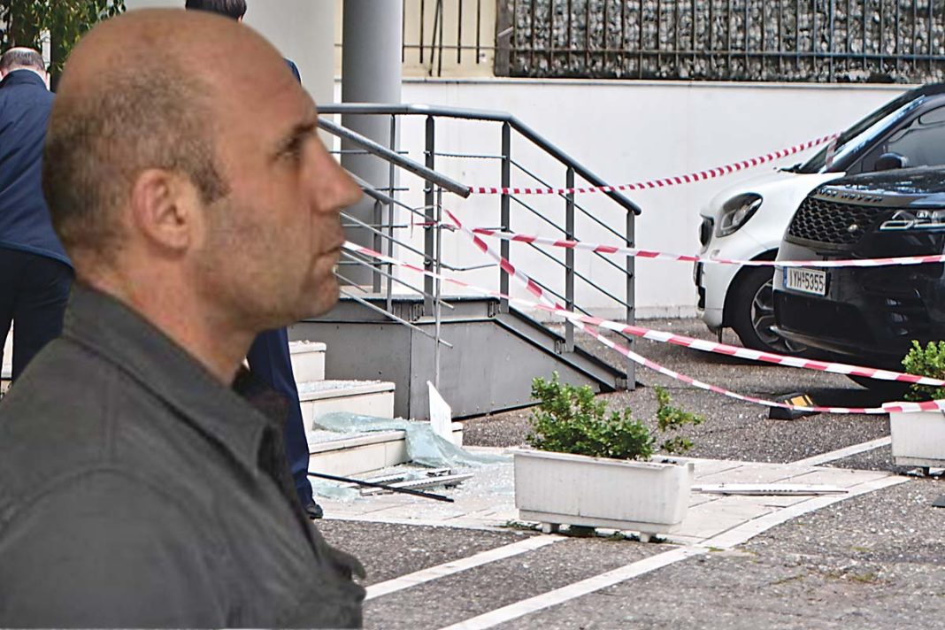 Ηγετική μορφή της Greek Mafia, o Γιώργος Μοσχούρης έπεσε νεκρός από σφαίρες καλάσνικοφ στο Χαλάνδρι
