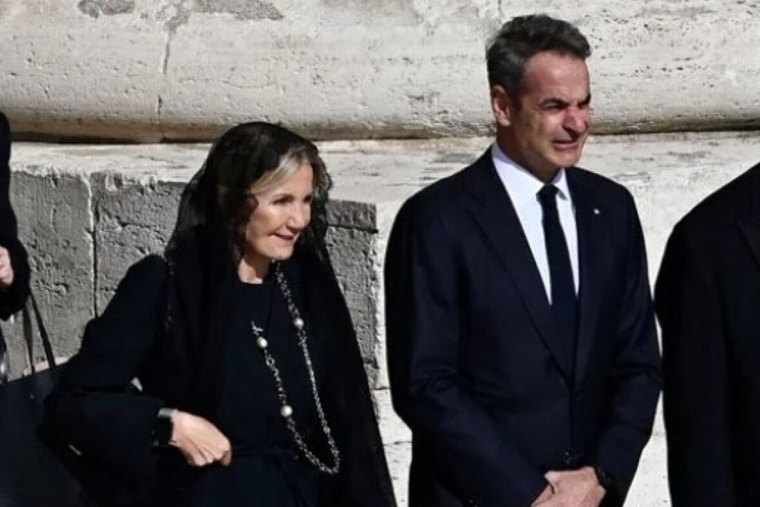 Η εμφάνιση της όλο χαμογελαστής Μαρέβας επισκίασε ακόμα και αυτή της πρώτης κυρίας των ΗΠΑ