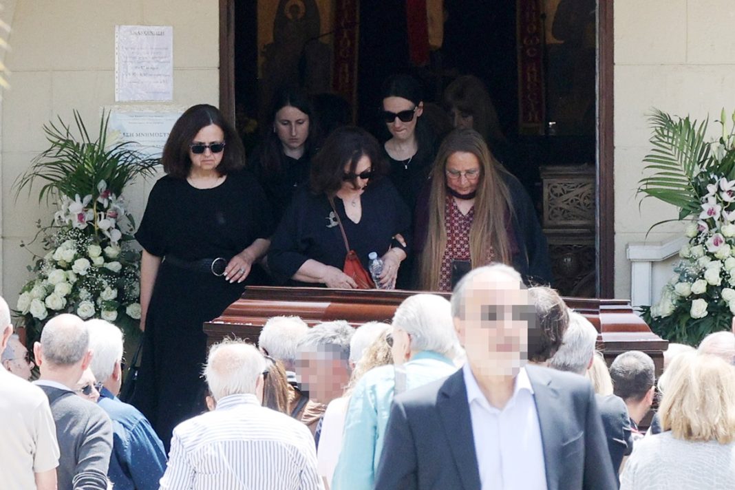 Το τελευταίο αντίο στον Αχιλλέα Θεοφίλου