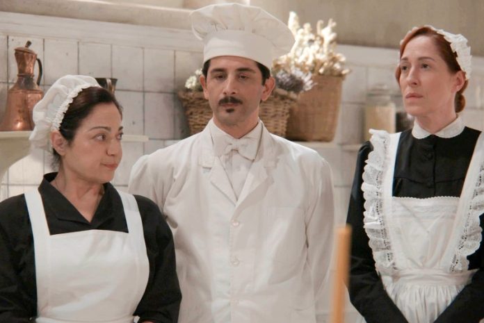 «Grand Hotel»: Ο Αρίστος «καίει» το αφεντικό του με την κατάθεσή του