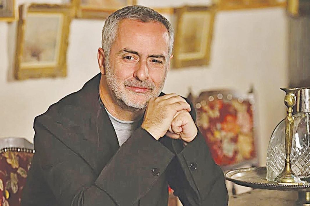 Περικλής Λιανός: «Πολλοί στον δρόμο με φωνάζουν Θόδωρο»