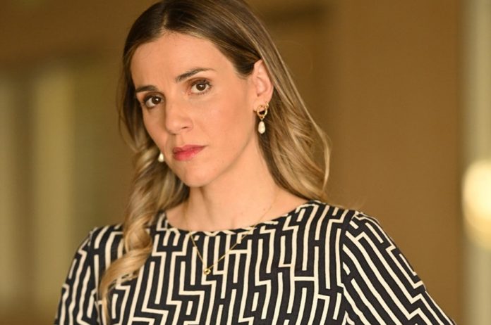 Η Δανάη Επιθυμιάδη έκανε πρώτη εμφάνιση με φουσκωμένη κοιλίτσα