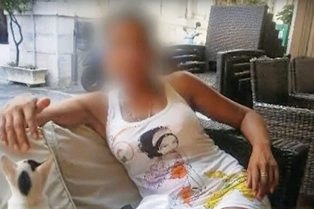 Τι έψαχναν οι αστυνομικοί στο σπίτι της οικιακής βοηθού της οικογένειας με τους τρεις νεκρούς στο Ελληνικό