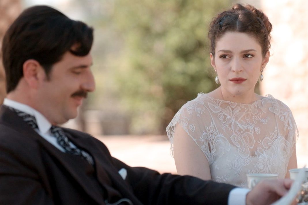 «Grand Hotel»: Η Αλίκη κατηγορεί την Κυβέλη για την αποβολή της
