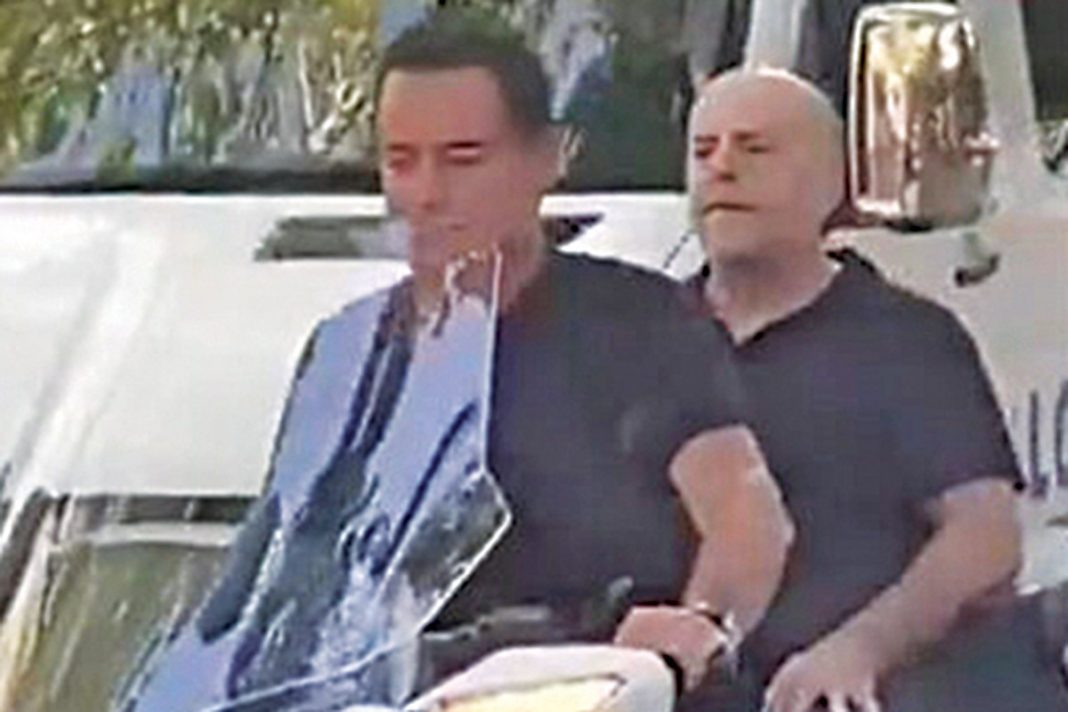 Δικάβαλο Ατζούν - Αλαφούζου χωρίς κράνος