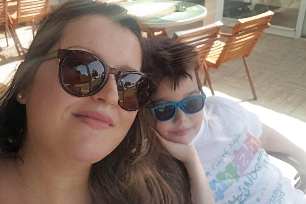 Φωνή ΑμεΑ με τη Χρονοπούλου – «Αγγελος» στη ζούγκλα του... μαυροπίνακα