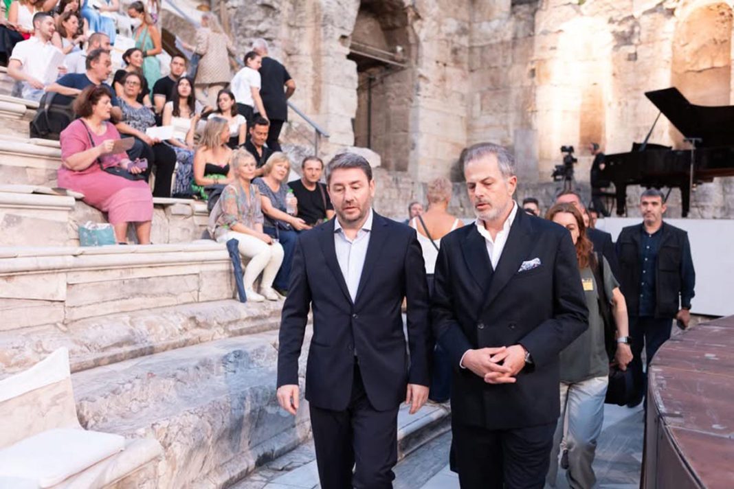 O Ανδρουλάκης πήγε στο Ηρώδειο