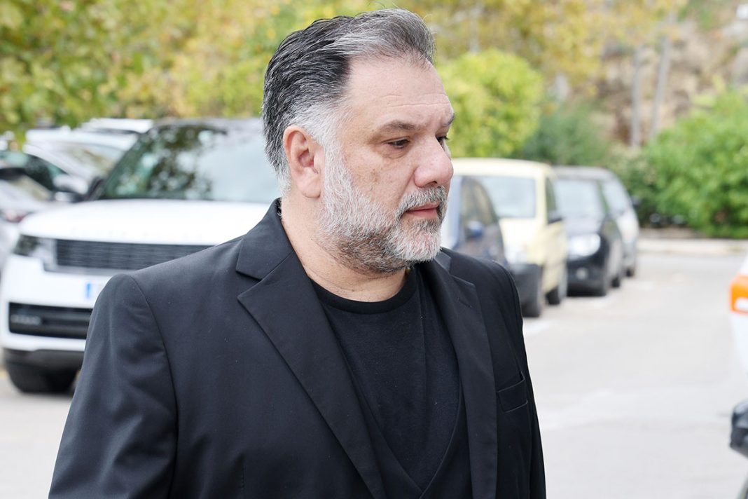 Πένθος για τον Γρηγόρη Αρναούτογλου - Έχασε τη μητέρα του
