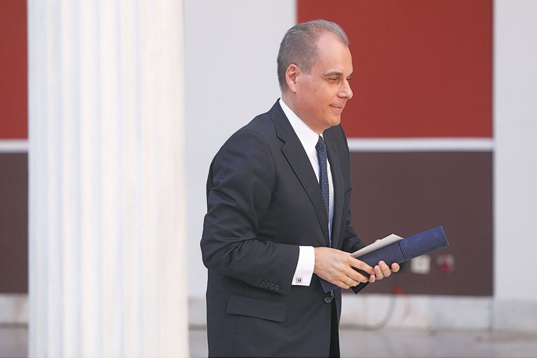 «Ρελάνς» με Στραβελάκη