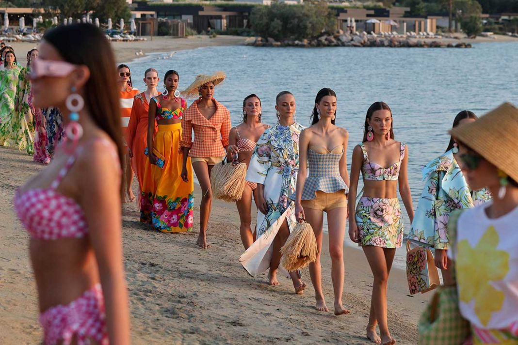 Fashion show Ζούλια στη Γλυφάδα