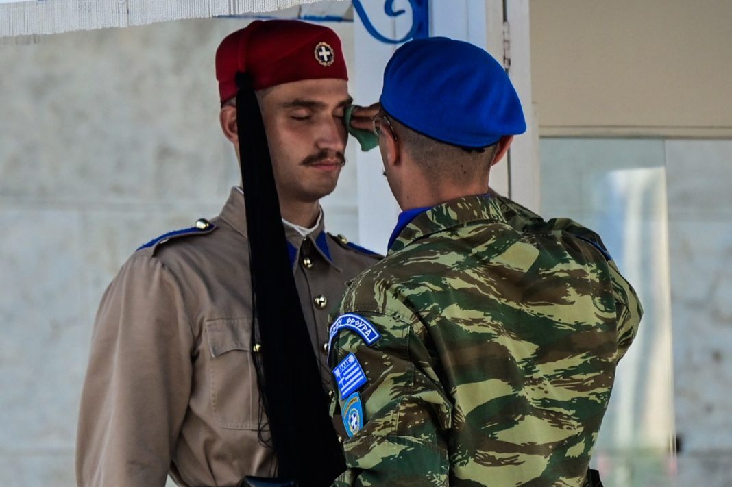 Ο καύσωνας τον χαβά του - Οι υψηλές θερμοκρασίες θα συνεχιστούν έως τις αρχές της επόμενης εβδομάδας