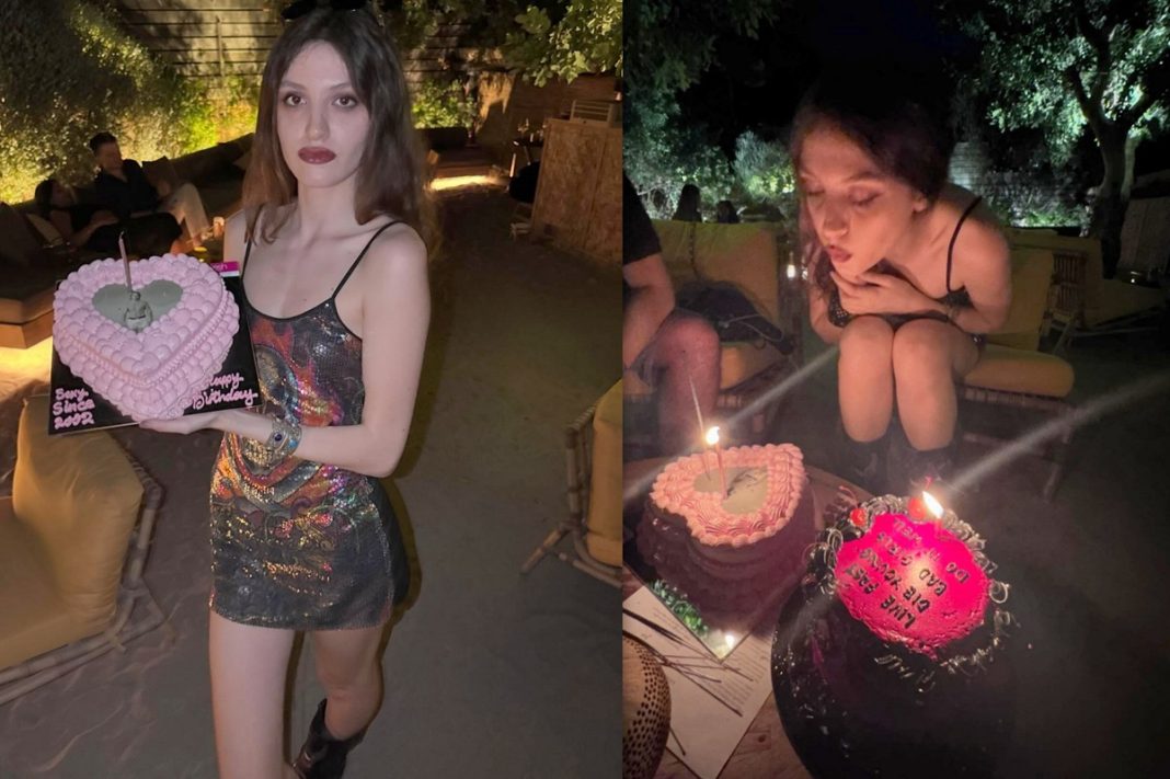Γενέθλια για την κόρη της Βάνας Μπάρμπα, Φαίδρα
