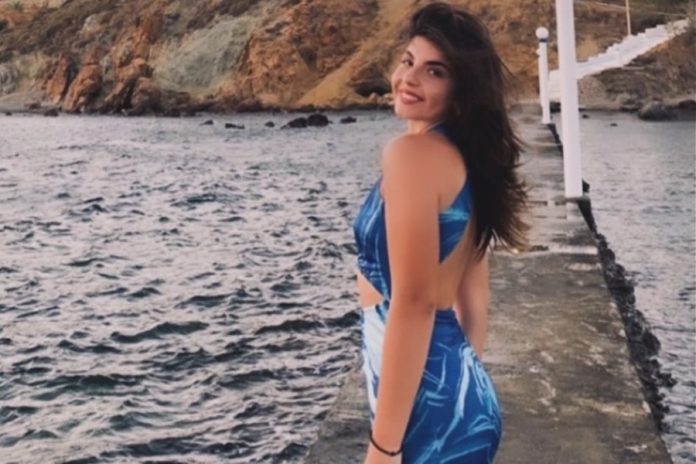 Η όμορφη κοπέλα είναι κόρη πρώην ζευγαριού της ελληνικής σόουμπιζ!