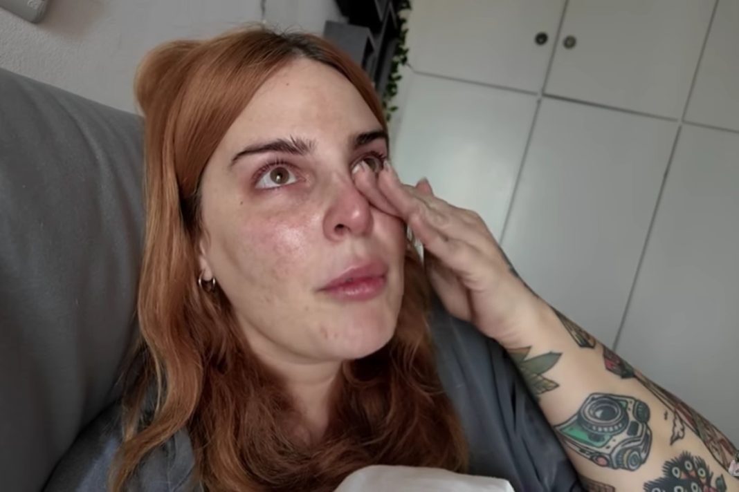 Δακρυσμένη on camera η Εβελίνα Νικόλιζα: «Μου έχουν σπάσει όλοι τα νεύρα»