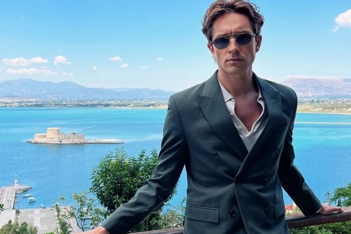 Μιχαήλ Ταμπακάκης για το «Να μ’αγαπάς»: «Δεν μου αρέσουν τα happy end»