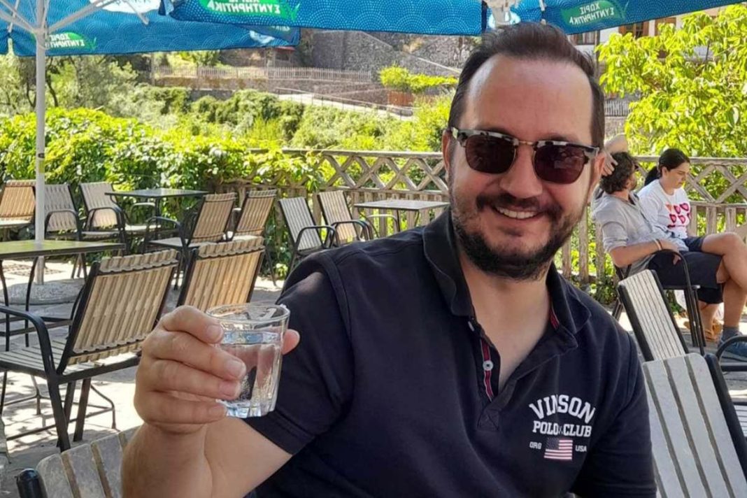 Σε παθολογικά αίτια αποδίδει ο εισαγγελέας τον θάνατο του Βασίλη Καλογήρου