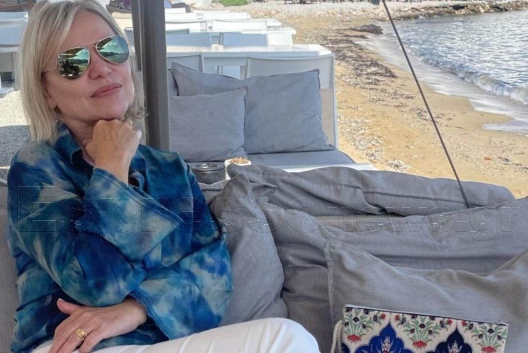 Η σικάτη κυρία είναι πεθερά γνωστού δημοσιογράφου – παρουσιαστή